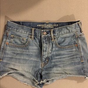 American Eagle Jean shorts size 6